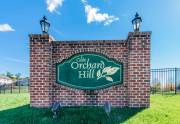 olde-orchard-hill-sign