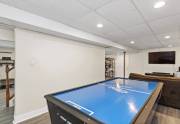 basement-air-hockey